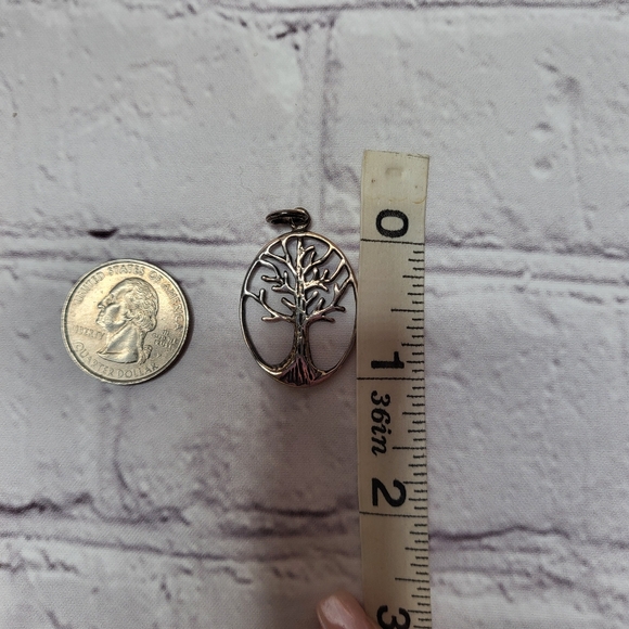 Silver 925 Tree Pendant Necklace - Picture 3 of 7